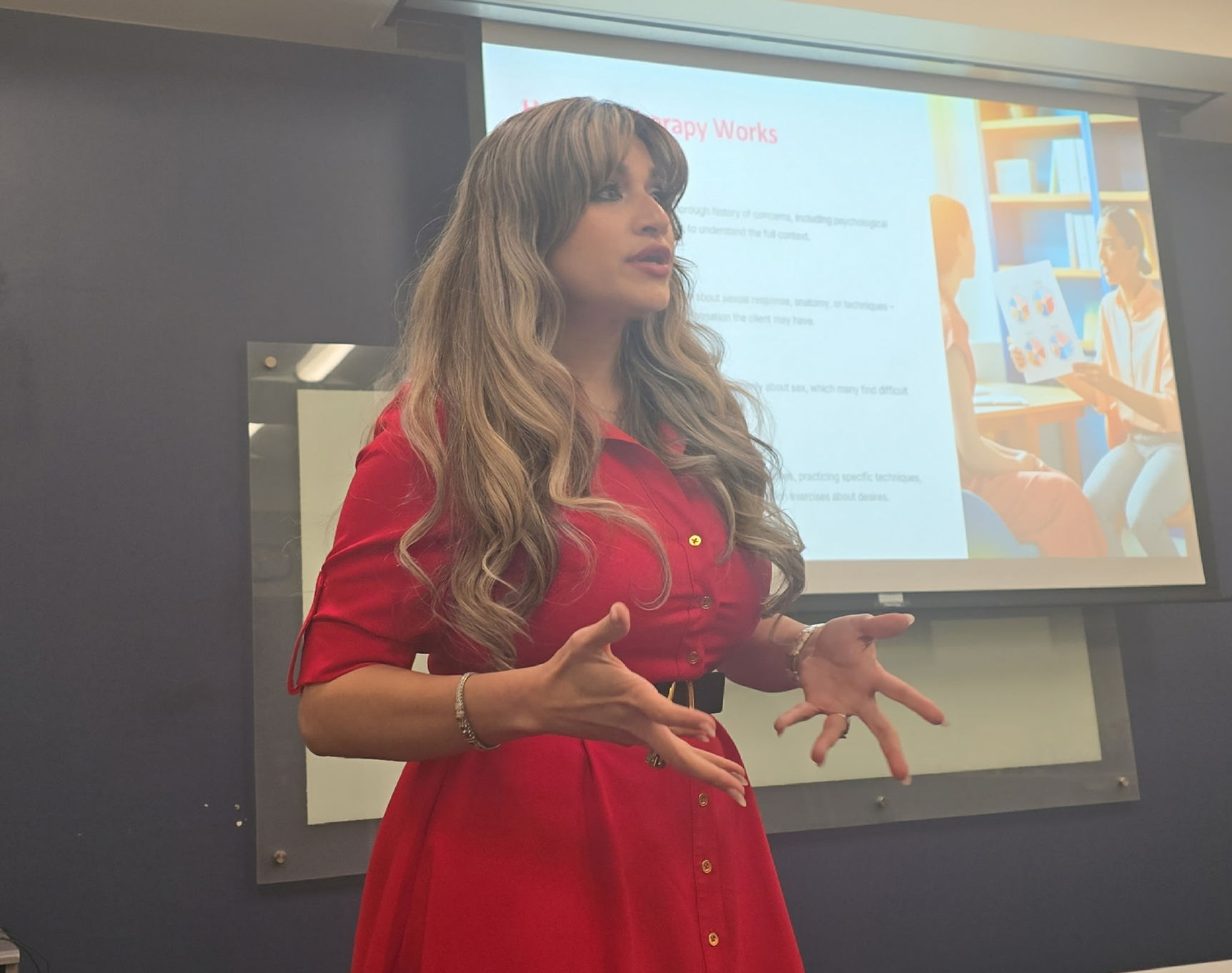 Dr. Reyna Aday presenting at a speaking engagement